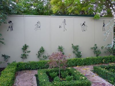 Partere Wall